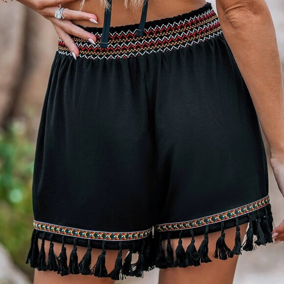 Cupshe Black Elastic Waist Tassel Hem Straight Leg Shorts | Size S | NWT - Picture 2 of 3